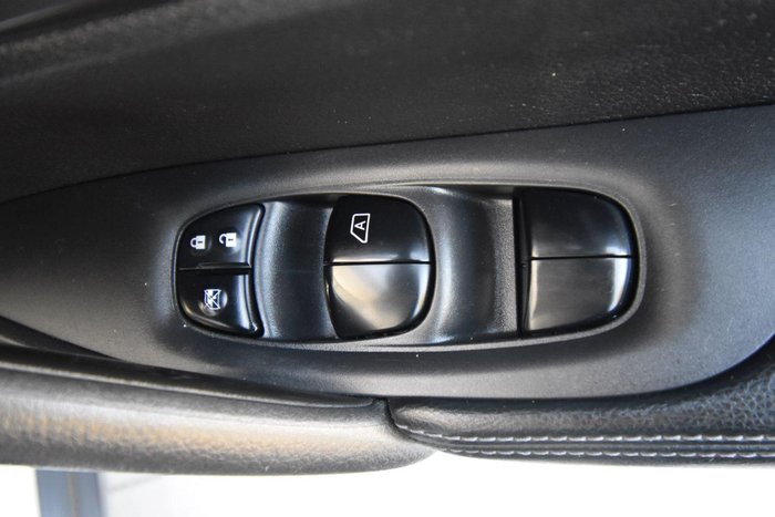 2015 Nissan X-TRAIL ST