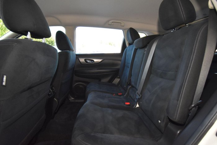 2015 Nissan X-TRAIL ST