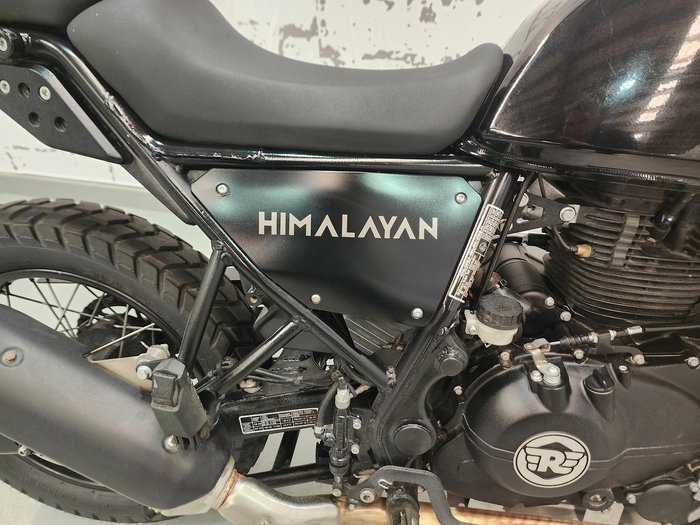 2022 Royal Enfield Himalayan E5 Base Himalayan Black