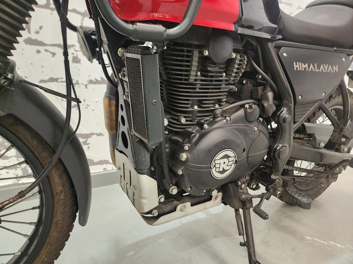 2022 Royal Enfield Himalayan E5 Base Himalayan Black