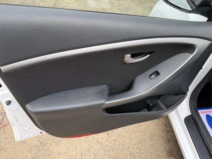 2012 HYUNDAI i30 ACTIVE 1.6 CRDi