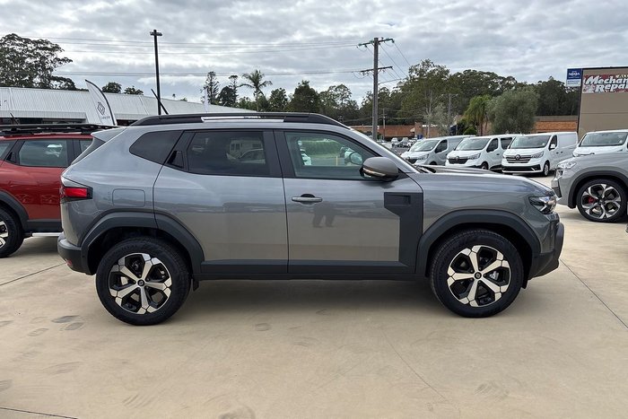 2025 Renault Duster Techno