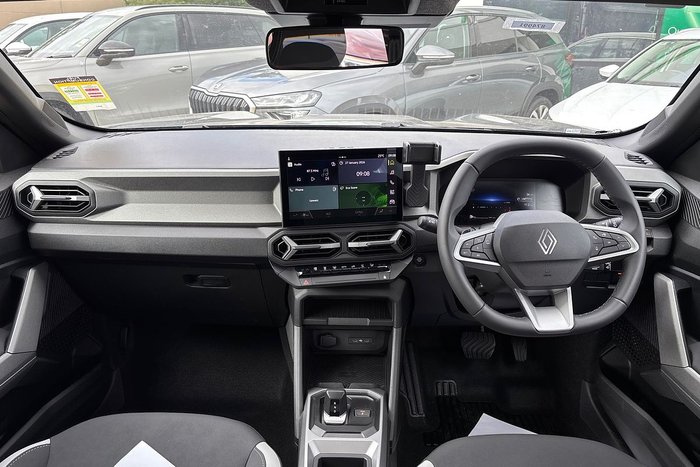 2025 Renault Duster Techno