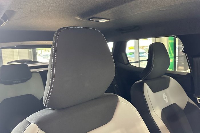 2025 Renault Duster Techno