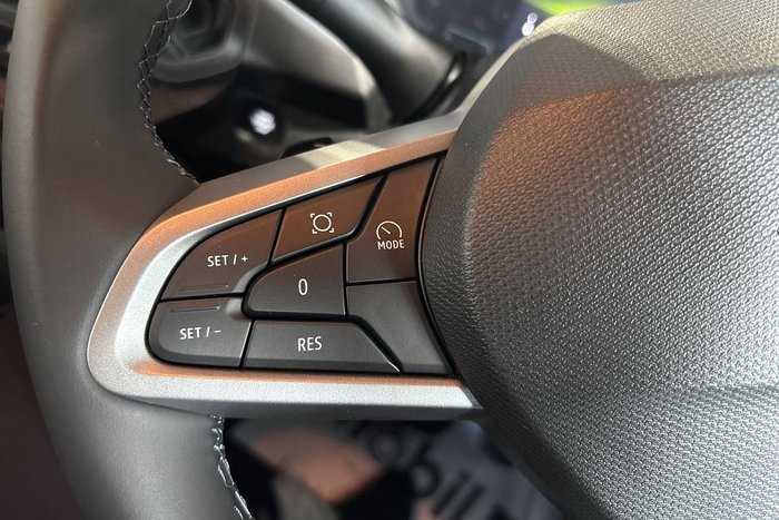 2025 Renault Duster Techno