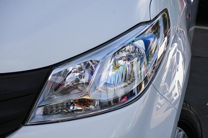 2023 LDV G10 +