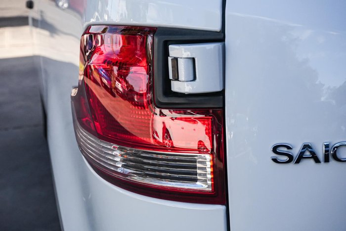 2023 LDV G10 +