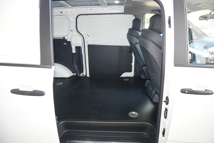 2023 LDV G10 +