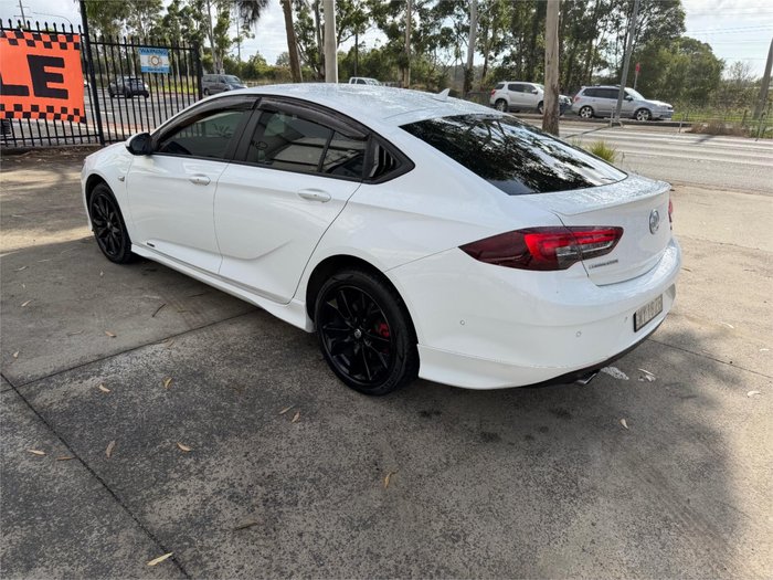 2018 HOLDEN COMMODORE RS