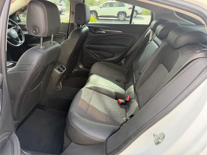 2018 HOLDEN COMMODORE RS