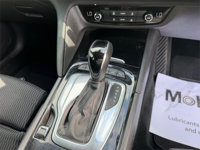 2018 HOLDEN COMMODORE RS