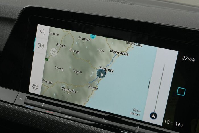 2023 Volkswagen Golf 110TSI R-Line