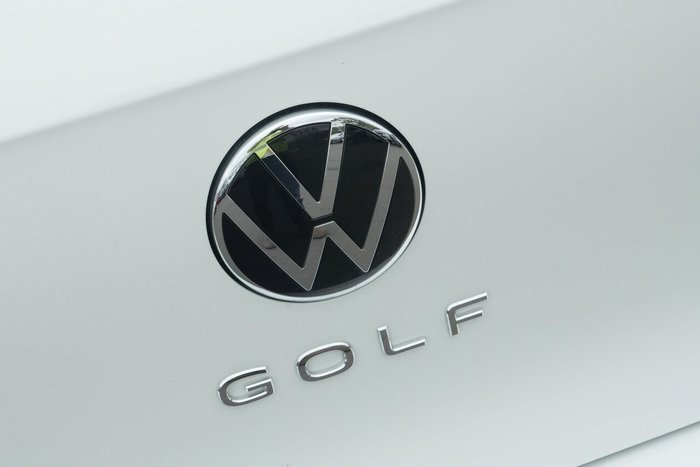 2023 Volkswagen Golf 110TSI R-Line