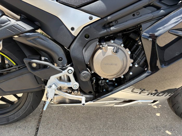 2025 CFMOTO 500SR Voom ZEPHYR BLUE