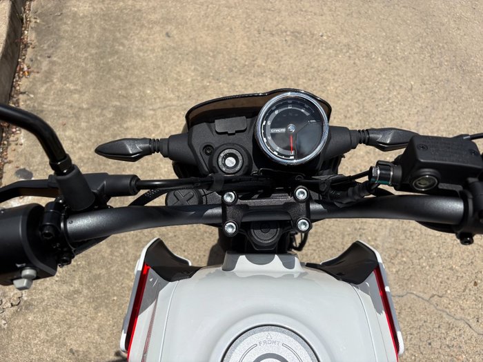 2025 CFMOTO 2025 Cf Moto 125CC XO PAPIO TRAIL White