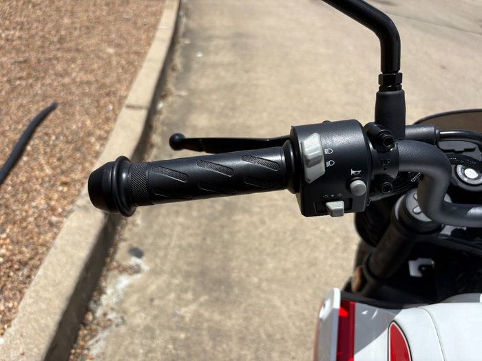 2025 CFMOTO 2025 Cf Moto 125CC XO PAPIO TRAIL White