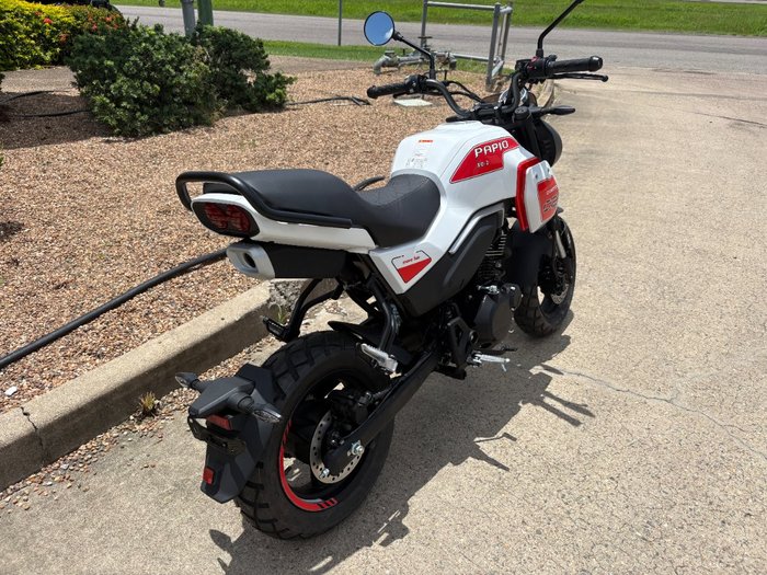 2025 CFMOTO 2025 Cf Moto 125CC XO PAPIO TRAIL White