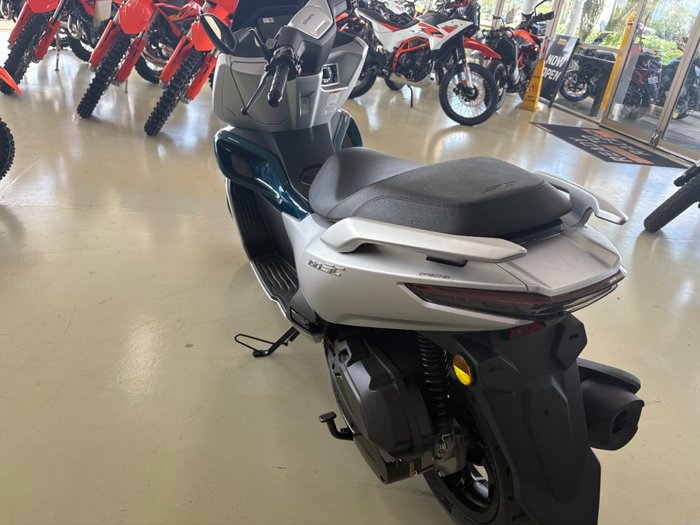 2025 CFMOTO 2025 CF Moto 150CC 150SC Scooter Space Silver