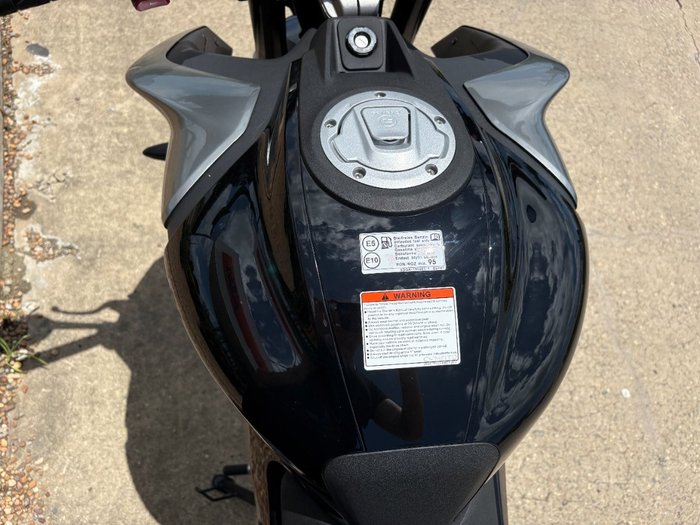 2025 CFMOTO 450 NK NEBULA BLACK