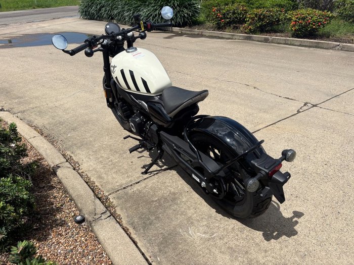 2026 CFMOTO 450 CL-C BOBBER White
