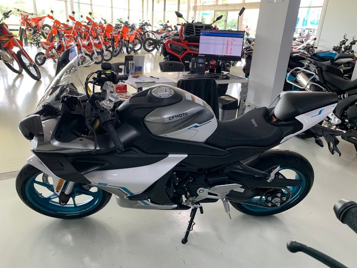 2026 CFMOTO 450 SR S