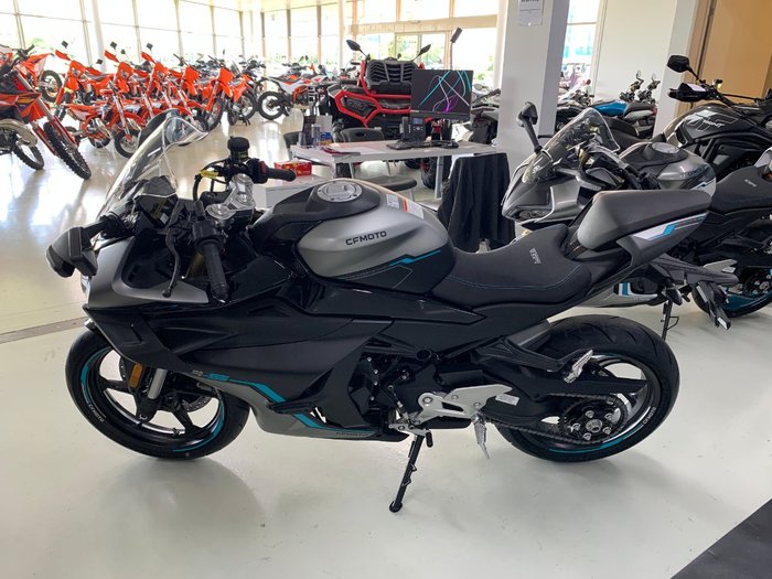 2026 CFMOTO 450 SR S