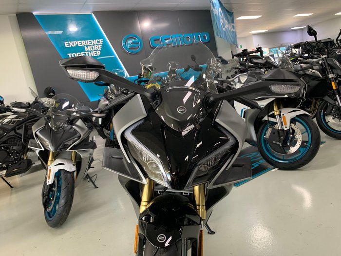 2026 CFMOTO 450 SR S