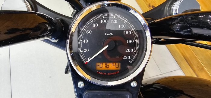 2011 HARLEY-DAVIDSON FXS BLACKLINE