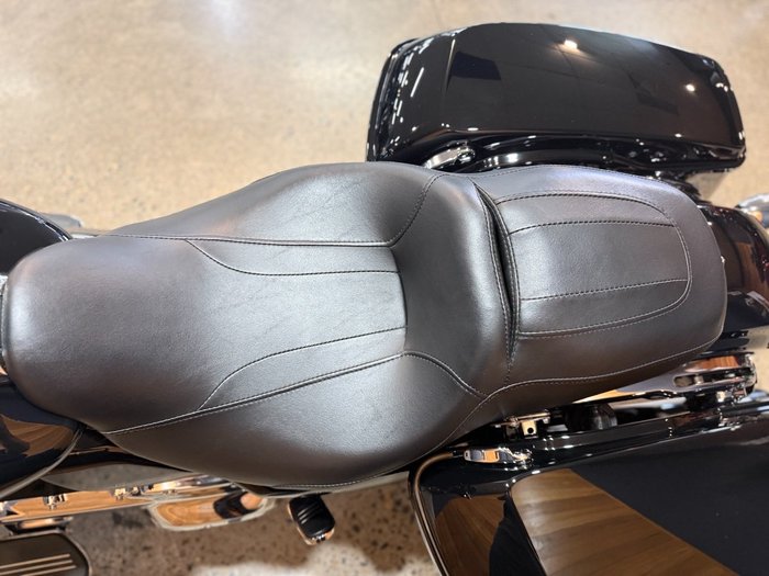 2021 Harley-davidson FLHXS STREET GLIDE SPECIAL Black