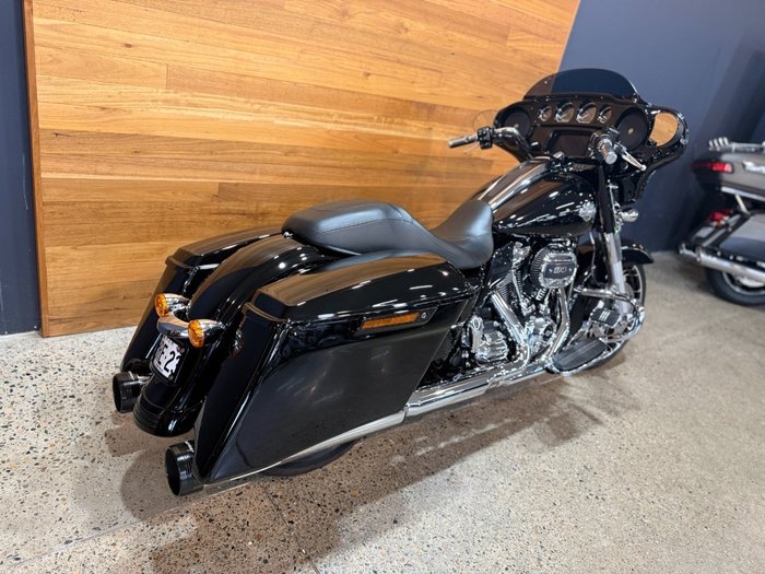 2021 Harley-davidson FLHXS STREET GLIDE SPECIAL Black