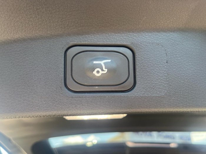 2025 Ford Everest Sport