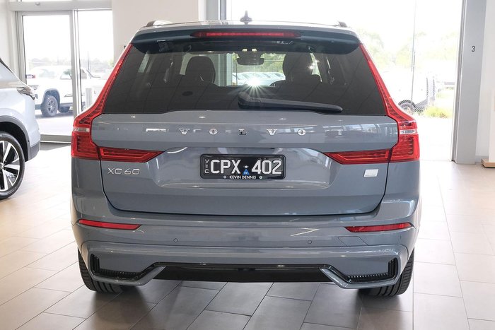 2023 Volvo XC60 Recharge Ultimate T8 Plug-In Hybrid