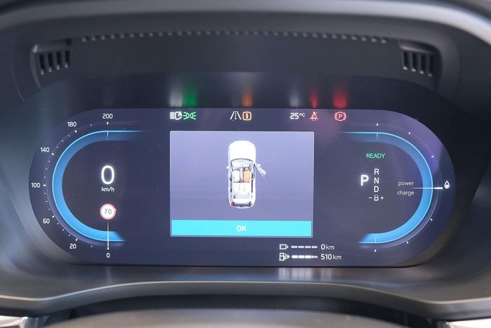 2023 Volvo XC60 Recharge Ultimate T8 Plug-In Hybrid