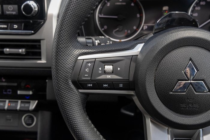 2024 Mitsubishi Triton GLS