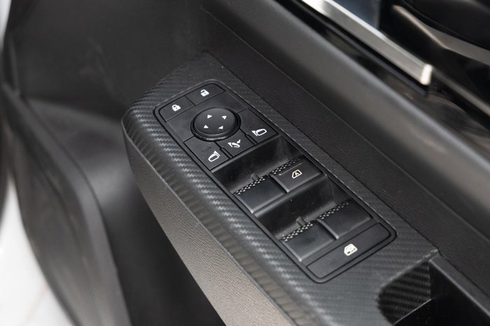 2024 Mitsubishi Triton GLS