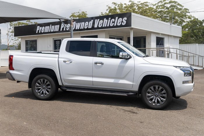 2024 Mitsubishi Triton GLS