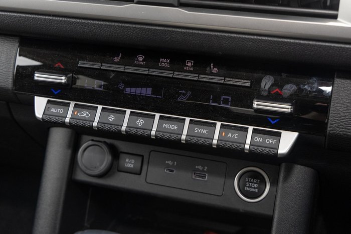 2024 Mitsubishi Triton GLS