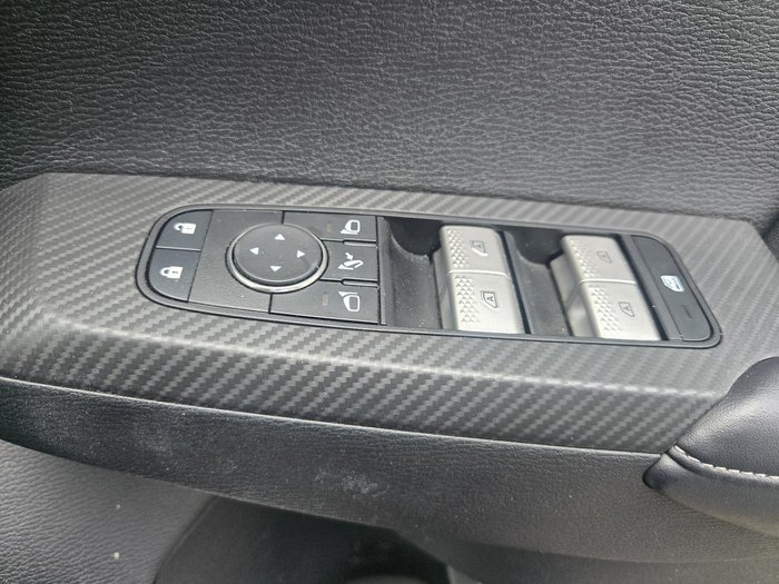 2024 Mitsubishi Outlander LS