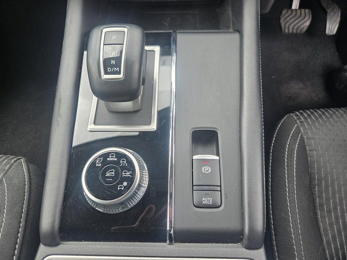 2024 Mitsubishi Outlander LS