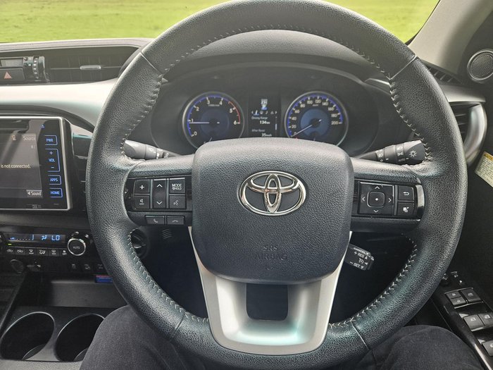 2017 Toyota Hilux SR5