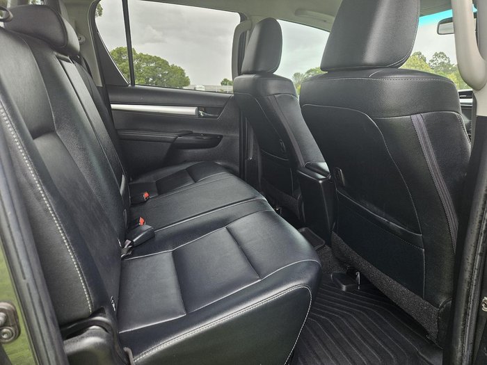 2017 Toyota Hilux SR5