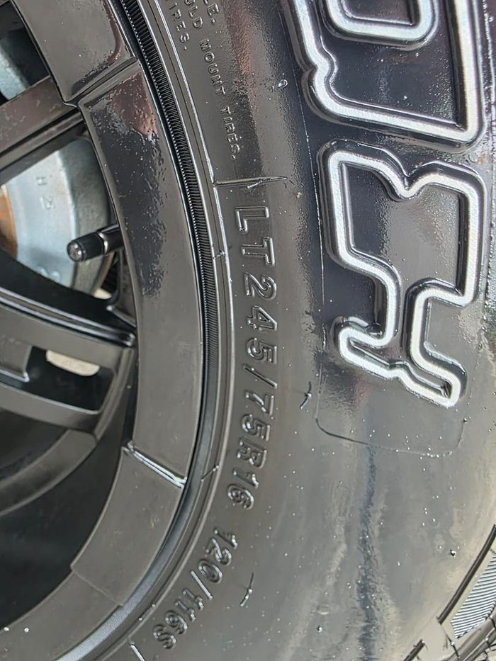 2025 New Age Caravans Manta Ray Mr19er