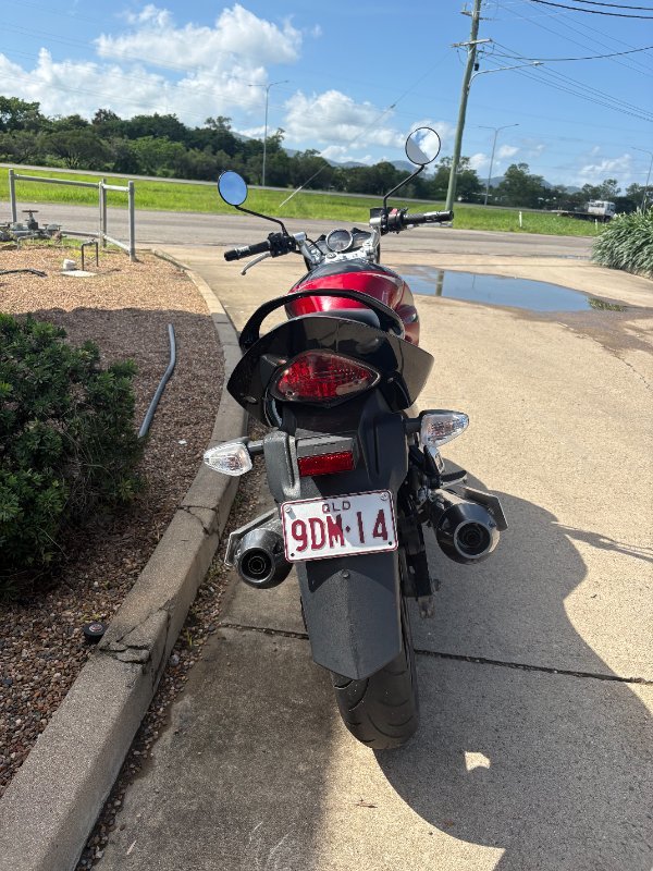 Suzuki 2015 SUZUKI 250CC GW250ZL5 Red