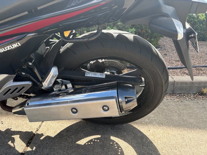 Suzuki 2015 SUZUKI 250CC GW250ZL5 Red