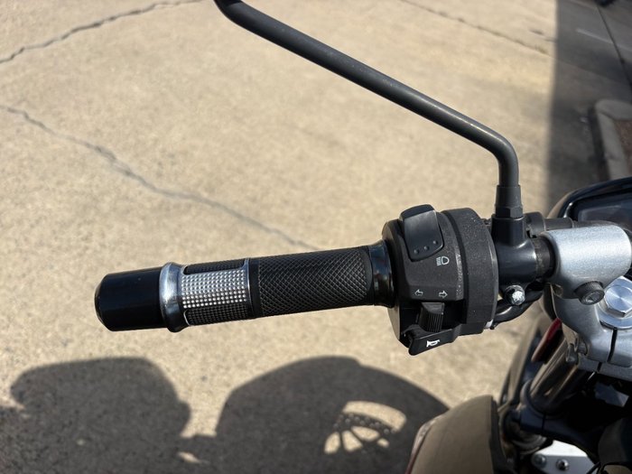 Suzuki 2015 SUZUKI 250CC GW250ZL5 Red