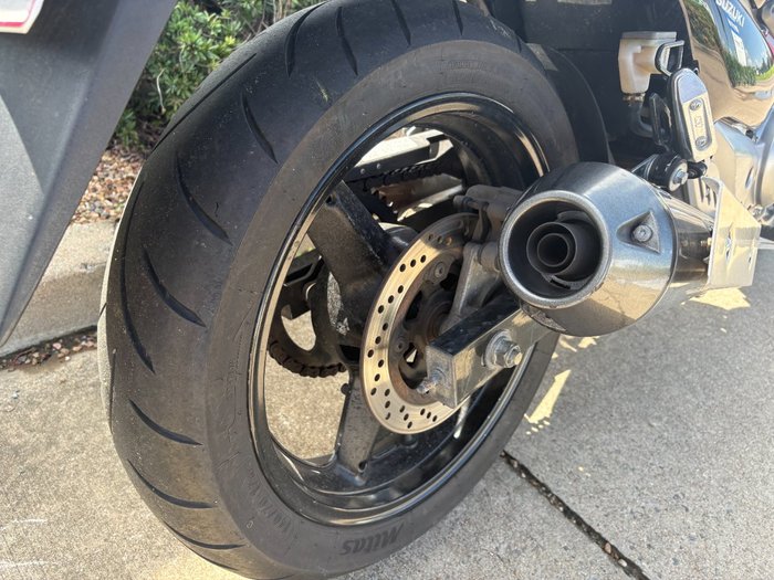 Suzuki 2015 SUZUKI 250CC GW250ZL5 Red