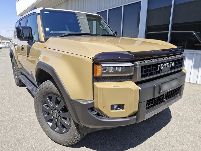 2025 Toyota Landcruiser Prado
