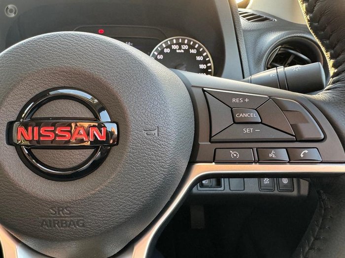 2025 Nissan Navara PRO-4X