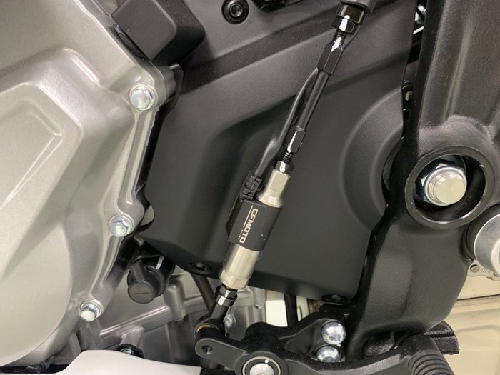 2025 CFMOTO 675 SR-R White