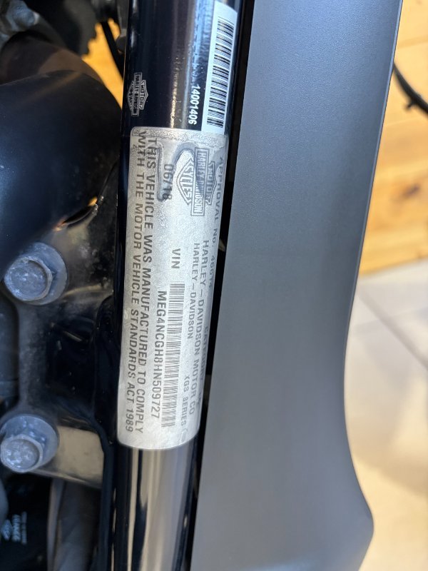 2017 HARLEY-DAVIDSON STREET ROD